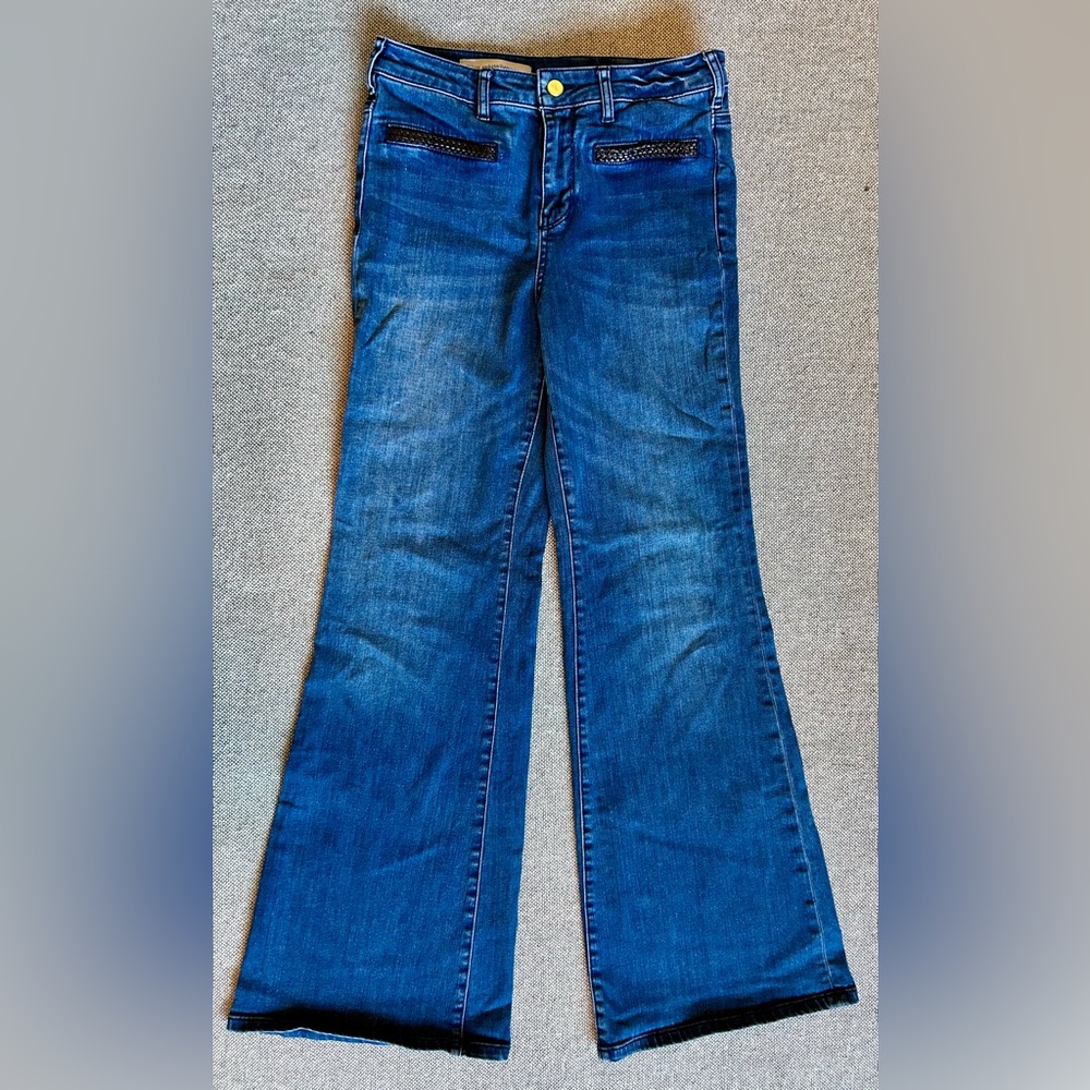 Pilcro Wideleg Flared Jean (Size 28)